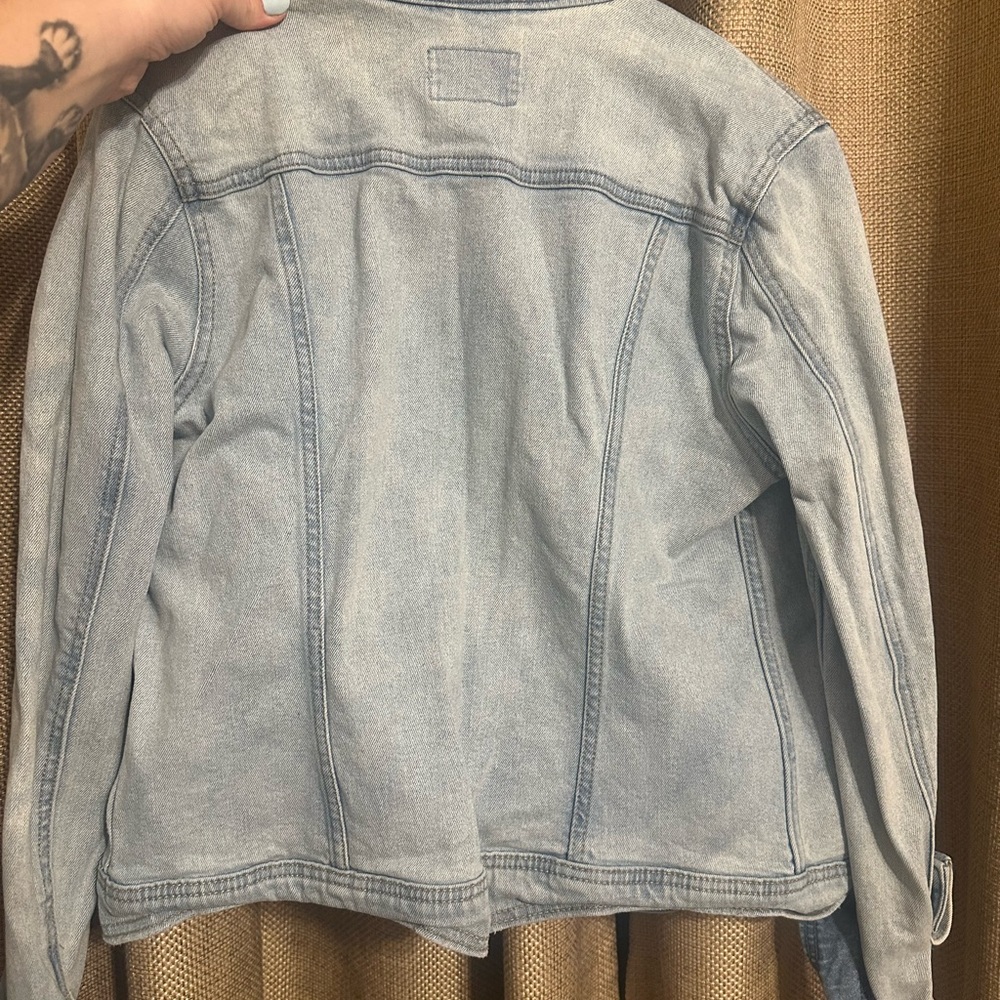Women’s size M universal threads Jean jacket - Picture 3 of 3